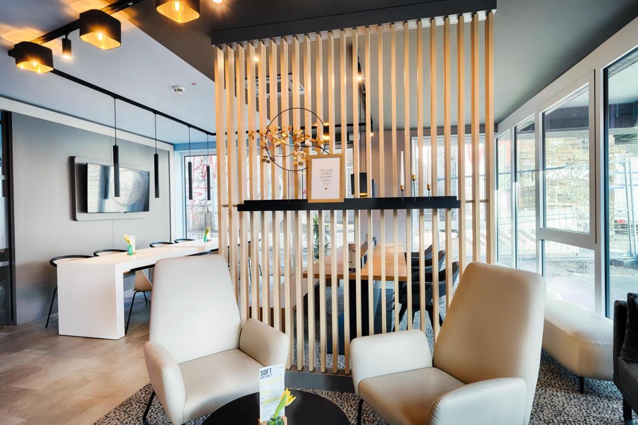 B&B Hotel Bochum-City Экстерьер фото