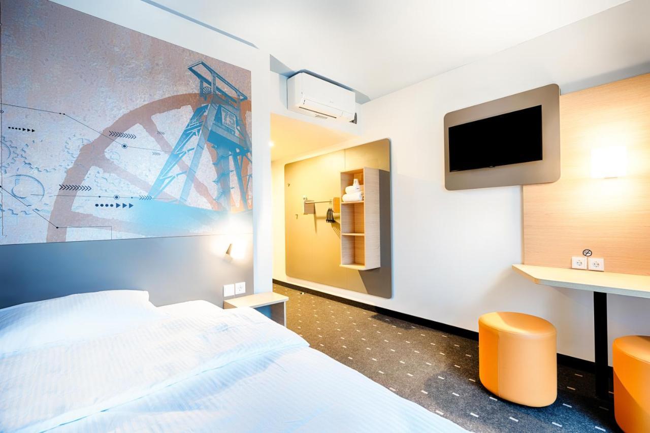 B&B Hotel Bochum-City Экстерьер фото