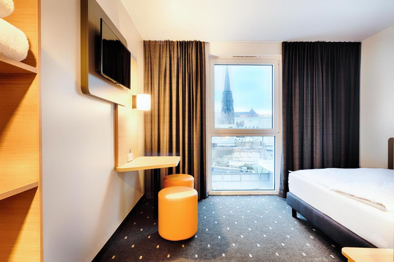 B&B Hotel Bochum-City Экстерьер фото