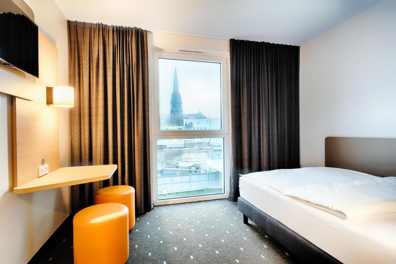 B&B Hotel Bochum-City Экстерьер фото